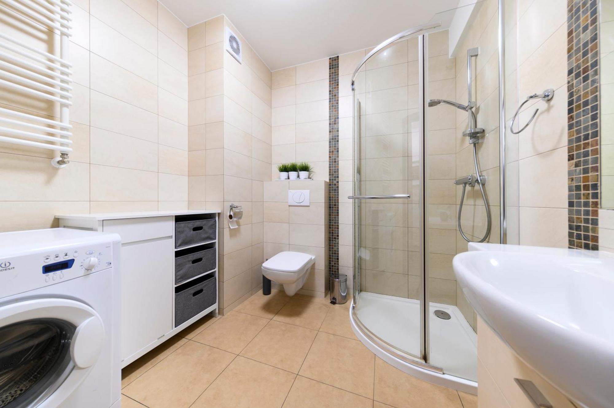 Apartment Sunny Bliss Polanki Klonowa, 350m Beach, Pool, Sauna, Gym Kolobrzeg
